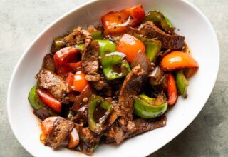 Bò sốt tiêu đen – Top 10 món mặn đậm đà, làm nổi bật tiệc tại nhà