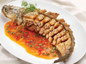 Cá chiên xù sốt me