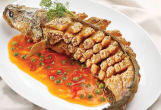 Cá chiên xù sốt me – Top 10 món mặn đậm đà, bắt vị cho bữa tiệc tại nhà
